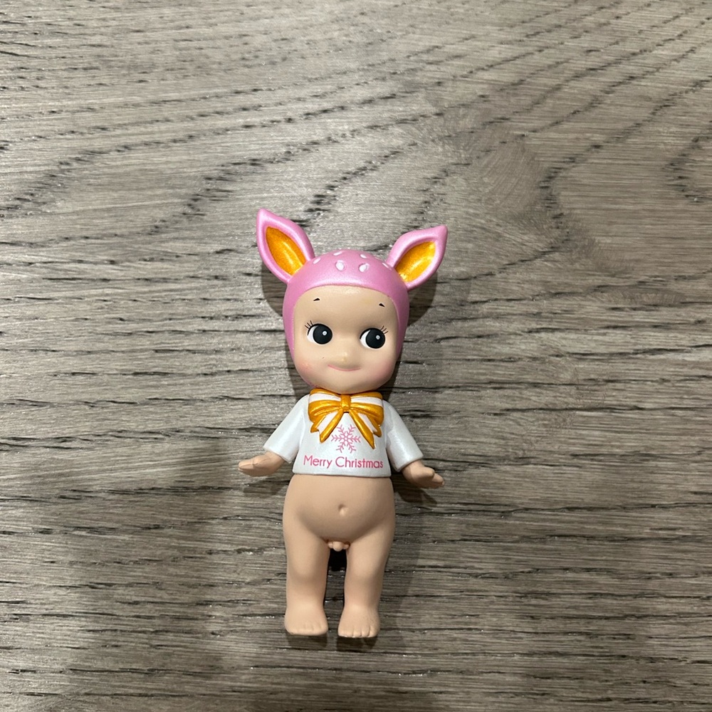 Sonny Angel Christmas fawn